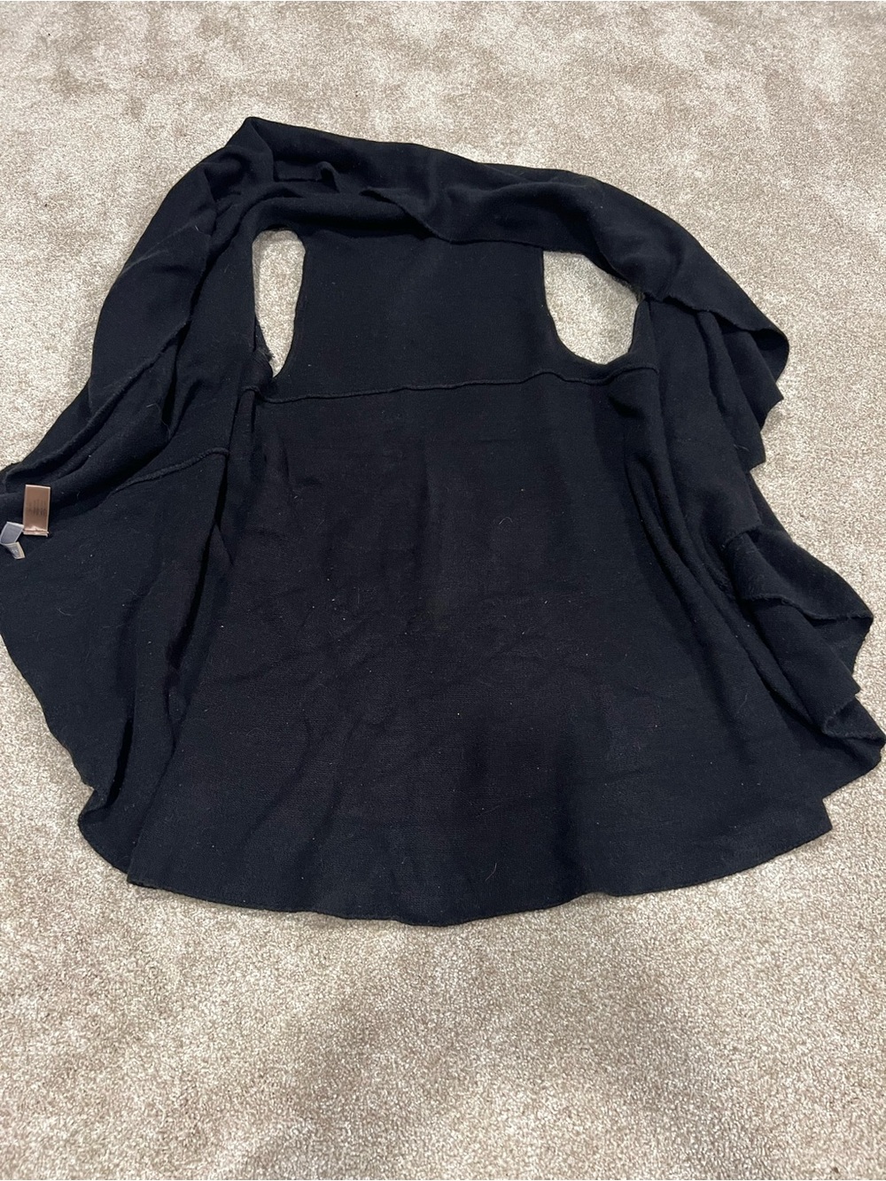 Women’s Black Sleeveless Knit Top